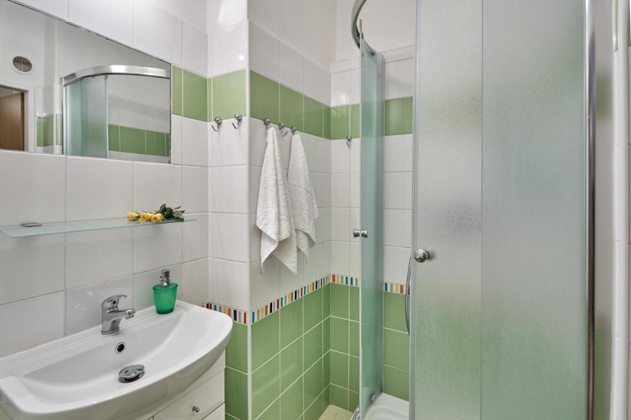Apartment U Medvidka Karlsbad Exteriör bild