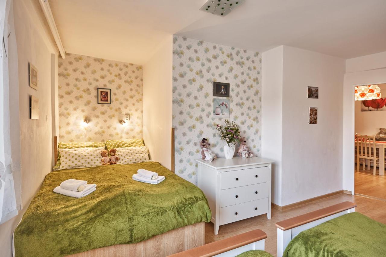 Apartment U Medvidka Karlsbad Exteriör bild