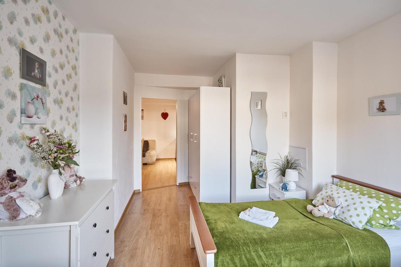 Apartment U Medvidka Karlsbad Exteriör bild